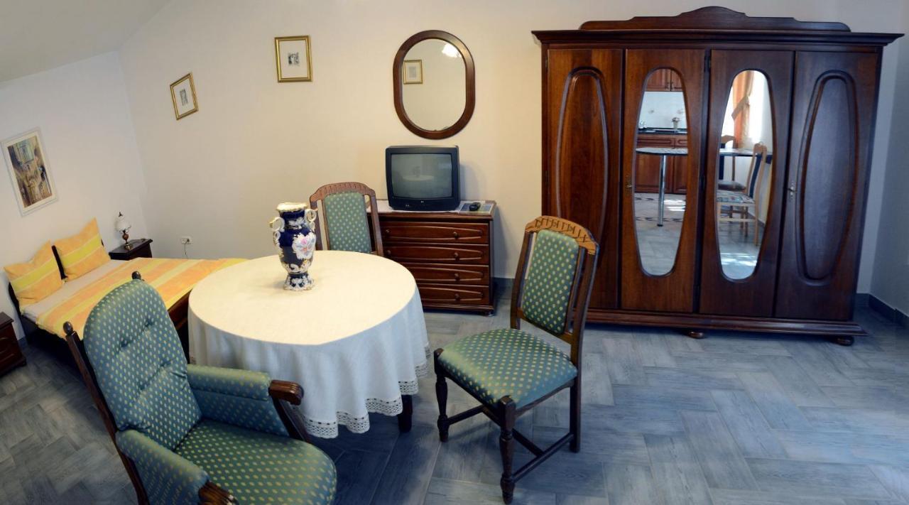 Samson Apartment Hajdúszoboszló Quarto foto
